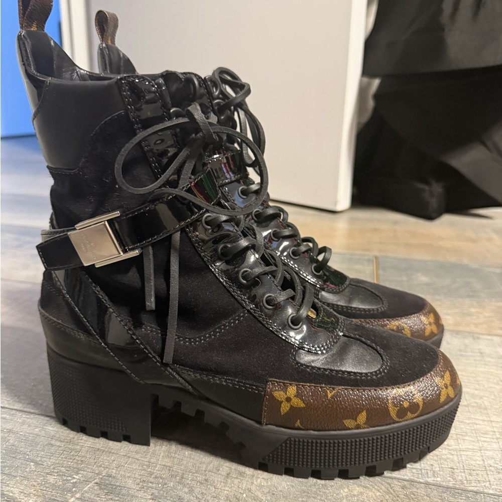 Louis Vuitton Laureate platform dessert boot - Picture 3 of 7